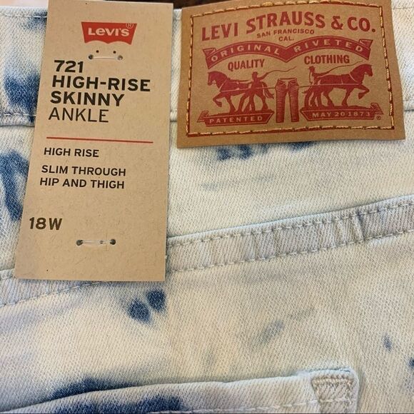 Levi’s Acid Wash High Rise Skinny Ankle Jeans - Picture 8 of 12